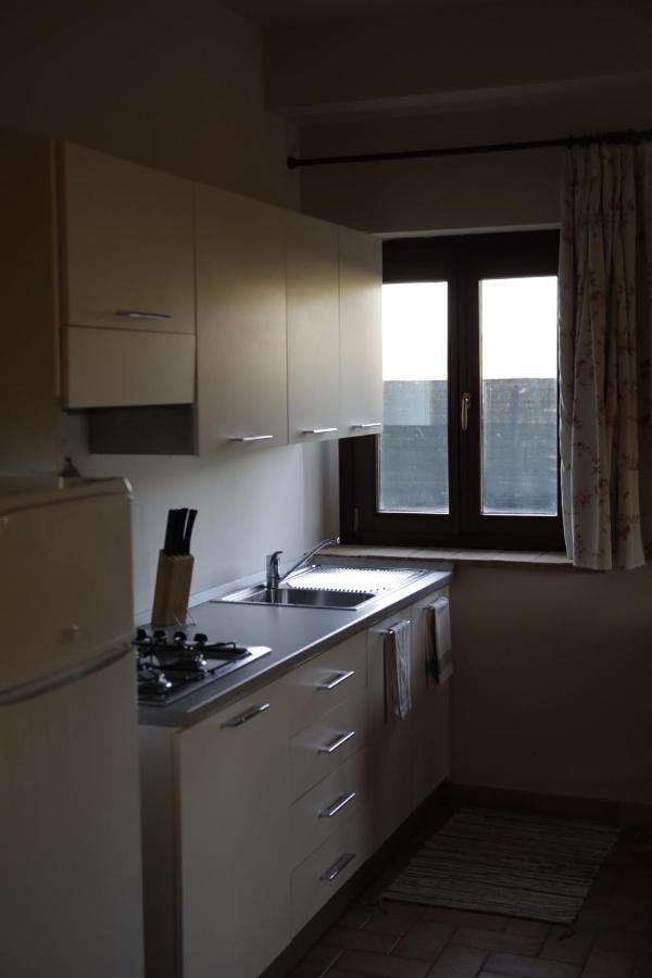 Agriturismo La Fonte Di San Girio Guest House โปเตนซา ปิเชนา ภายนอก รูปภาพ